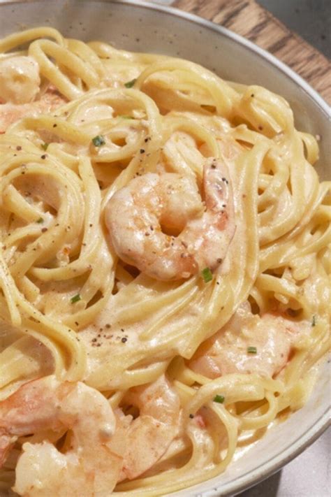 23 Easy Shrimp Pasta Recipes to Try Tonight - Insanely Good