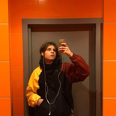 garcon maigre glimpse   lyrics genius lyrics