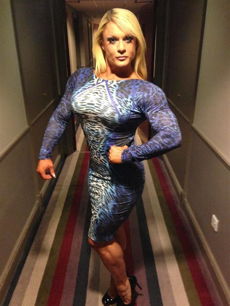 Lisa XXX Cross on Twitter: "In the hotel and in the hotel room. Which