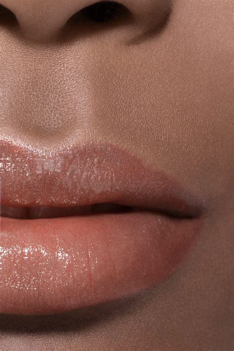 ROUGE COCO BAUME SHINE Hydrating beautifying tinted lip balm ...