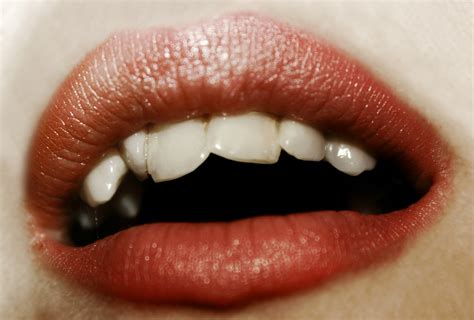 sweet lips by julismith on DeviantArt