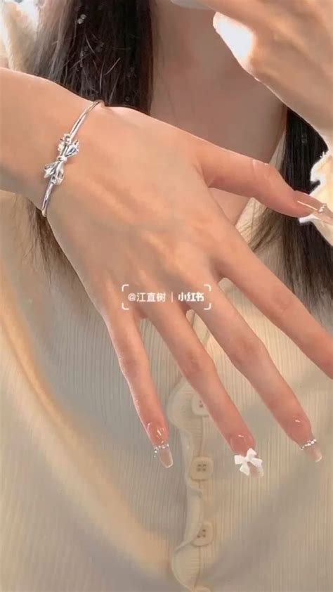Pin de Riki en Ваши пины | Manicura de uñas, Manicura, Diseños para uñas