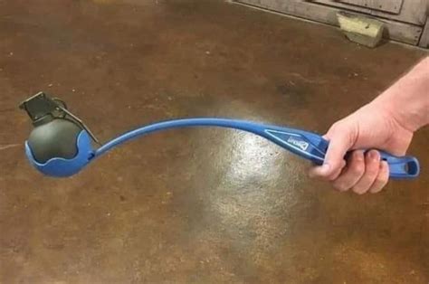 Anton pls Yeet stick : r/H3VR