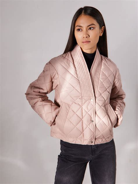 Ст.цена 4990р. Куртка женская 21861 пудра. HOOPS