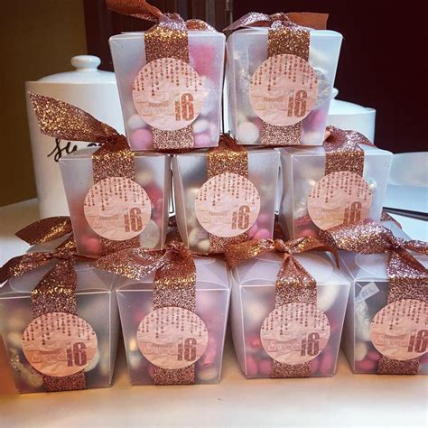 Rose Gold Sweet 16 Ideas That Will Make Your Birthday Party Shine - Get ...