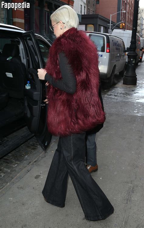 Rita Ora Nude Leaks - Photo #5472554 - Fapopedia