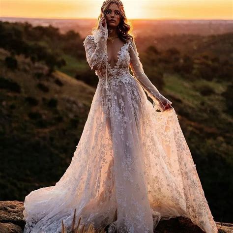 Floral Lace Wedding Dress