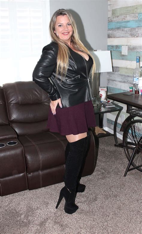 u/naughtyalaya: Naughty Alaya 💋 on Reddxxx | the NSFW Browser