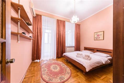 Красивая 3х комнатная на Майдане, Kyiv (updated prices 2025)