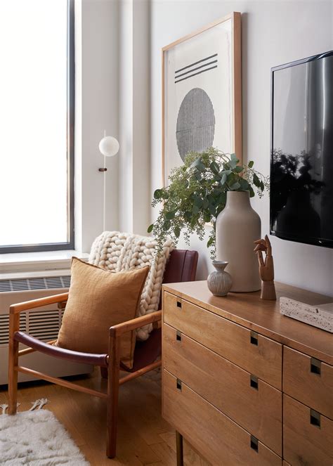 This 1,000-Square-Foot Blank Canvas Became a Cozy Williamsburg Home