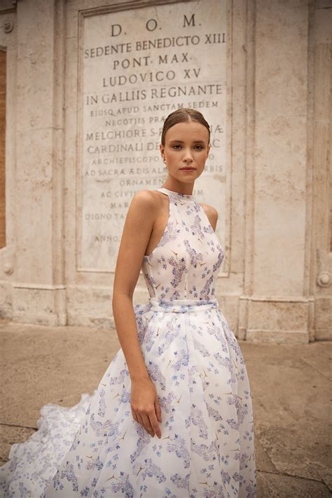Romance 2023 : Wedding dress – 339 Gala