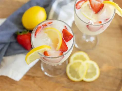 Condensed Milk Lemonade