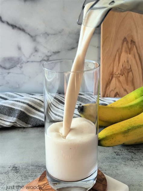 Almond Milk Banana Smoothie Recipe