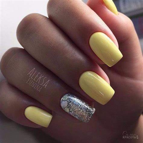 Pastel Yellow Nails Art