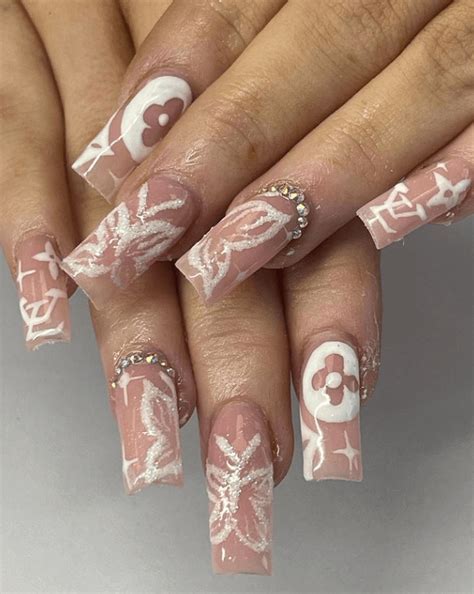 30 Gorgeous Baddie White Nails With Butterflies Ideas