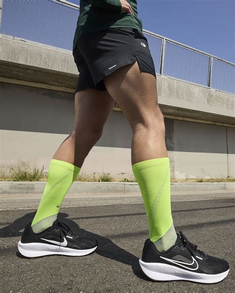 Nike Downshifter 13 Men's Road Running Shoes. Nike.com