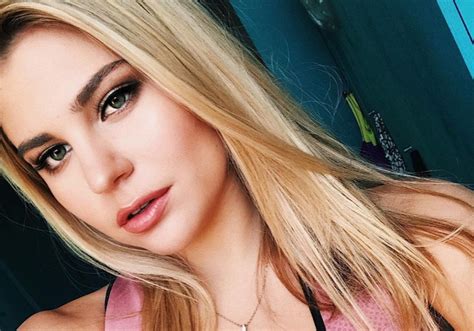 Екатерина Боярская сразила подписчиков фото в прозрачном боди