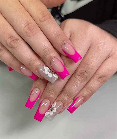 32 Hot Pink Nail Designs to Wear this Season - The Beauty Pursuit