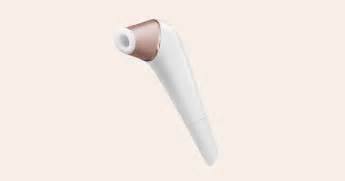 Нежный клиторальный стимулятор Satisfyer — Wonderzine