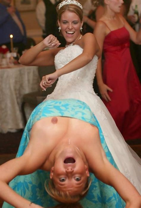 wardrobe malfunction women sports 5