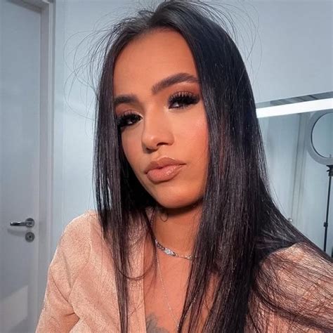 Jaqueline Gomes X Video - Jaqueline Gomes (@jaquelineoficial_33) on Threads