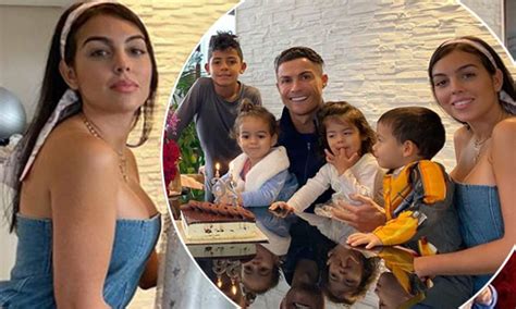 Georgina Rodríguez Children : Georgina Rodriguez cradles Cristiano
