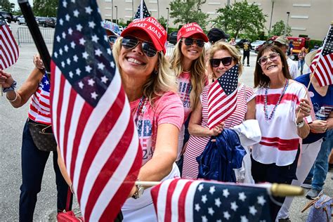 Republican women are more motivated than Democratic women to vote in