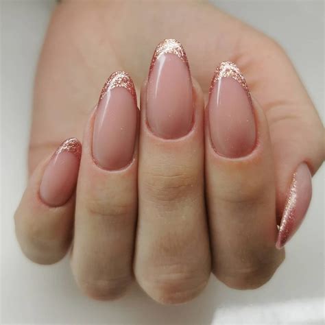 Unha Amendoada Francesinha Com Glitter - Unha amendoada com francesinha: técnica, fotos e tutoriais