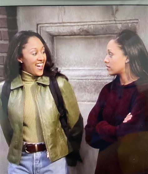 Pin by aaliyah.makiyah on style Inspo | Fashion tv, 90s inspired