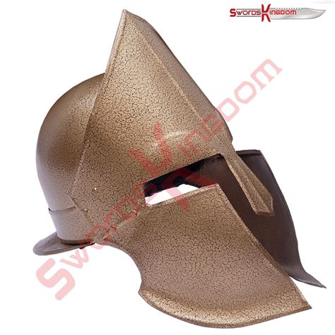 Functional Spartan Helmet Replica from 300 - SwordsKingdom UK