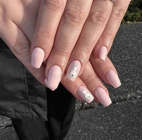 45 Bunny Nails You'll Absolutely Adore - ♡ July Blossom