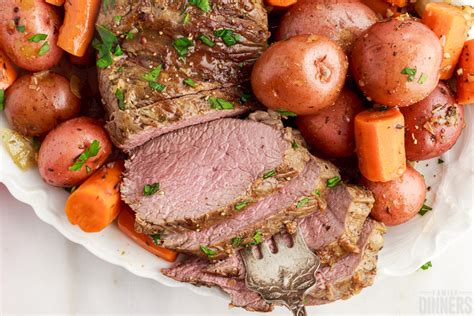 Slow Cooker Tri-Tip Roast Recipe With Vegetables