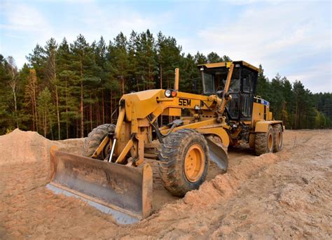 buying  motor grader  tips