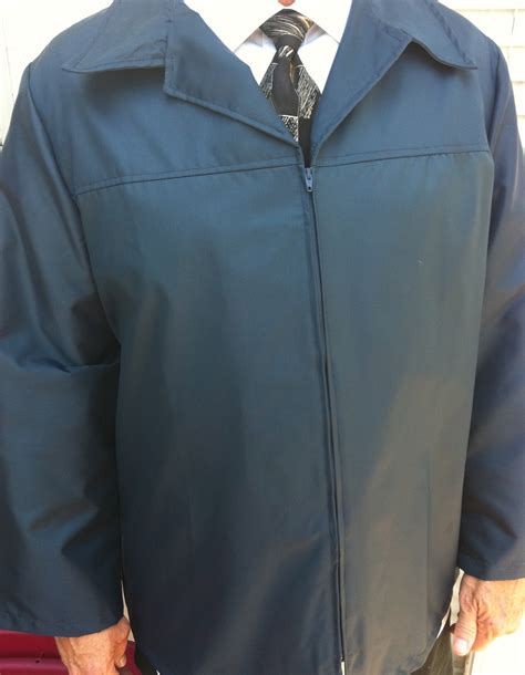 BAPTISMAL GARMENTS - Church of Christ Resources