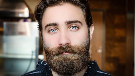 Comment prendre soin de sa barbe