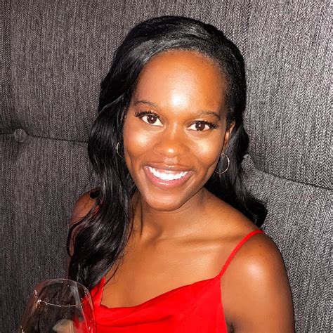 What Industry Experts Are Saying About Lauren Alexis's Controversial