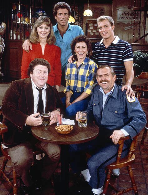 Cheers (1982)