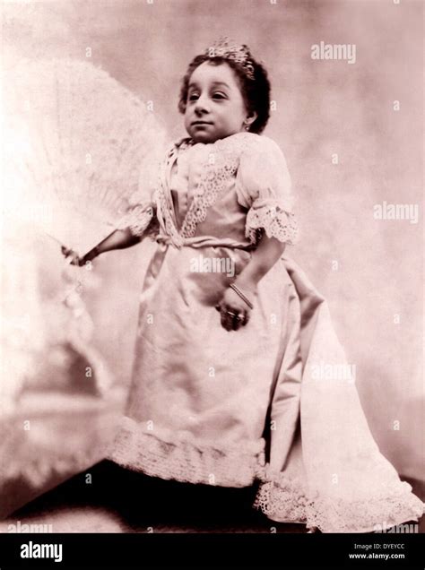 Pauline munsters at 23 inches tall hi-res stock photography and images ...