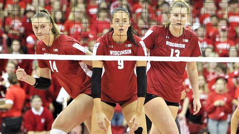 Wisconsin volleyball beats Purdue in showdown of top 10 teams