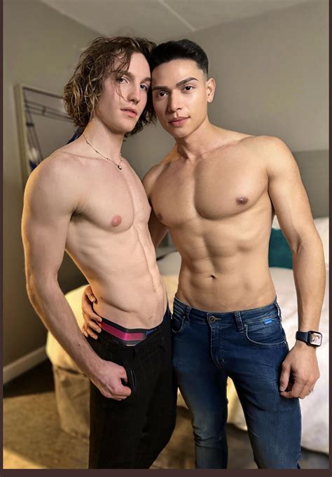 Seb Green & Hazel Hoffman : r/GayEyeBleach