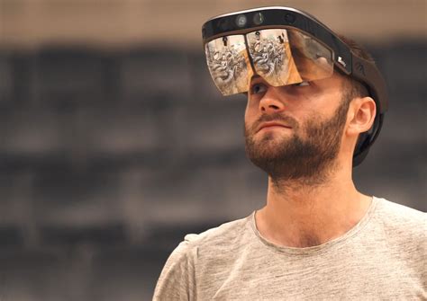 Ultrafast Wi-Fi tethering for AR and VR devices finally approved | TechSpot