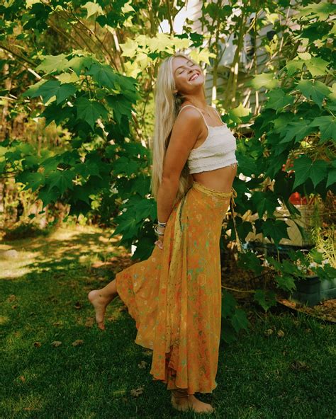 ashlen | 🌸🌼🌸 | Instagram