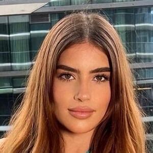 Jessy Ren - Age, Family, Bio | Famous Birthdays