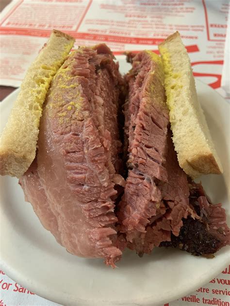 Smoked meat sandwich from Schwartz’s Deli in Montreal. 👌 : Sandwiches