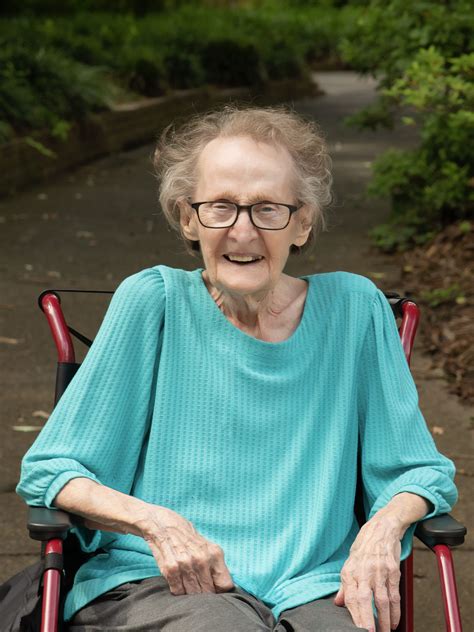 Ann Weldon Adams | Greene Funeral Home