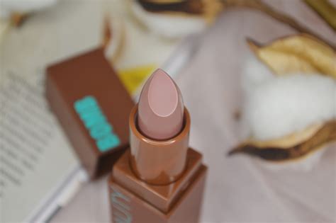 Шоколадка для губ Beauty Bomb. Помада Beauty Bomb Lipstick Lip Desert в ...
