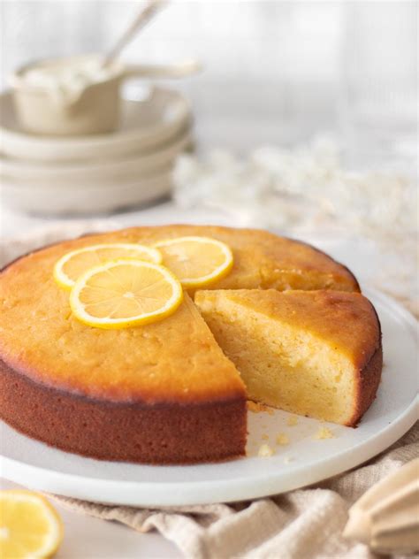 Lemon Syrup Cake - Recipes by Carina
