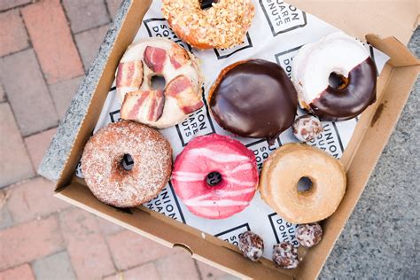 Boston: Historic Downtown Donut & Food Tour | Best Food Tours In Your