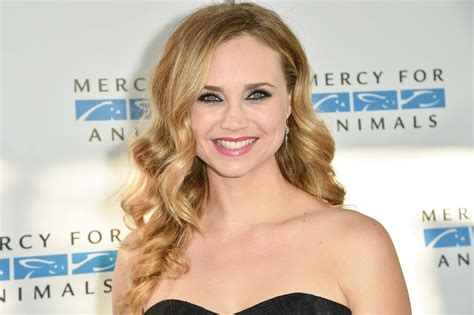 Fiona Gubelmann Biography - Age, Movie and TV Shows, Personal Life