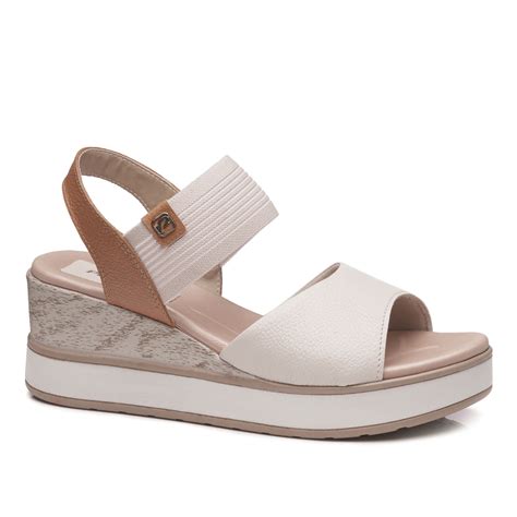 Sandalia Pegada Feminina Em Couro - Sandália Pegada Feminina em Couro Off White 234202-02 - Pegada